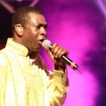 Youssou Ndour aux Grammy : l’album « Éclairer le monde » salué par le ministère et l’artiste comme une consécration majeure