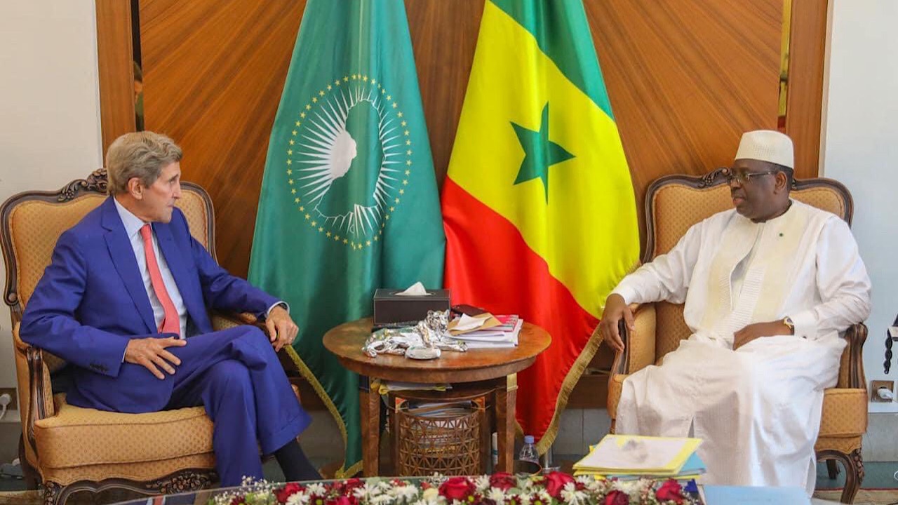 John kerry macky sall