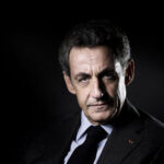 Nicolas Sarkozy obtient une libération conditionnelle : son bracelet électronique retiré