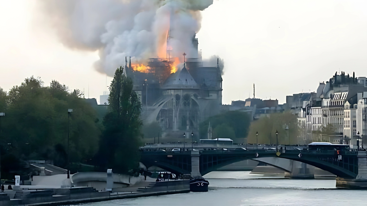 Cathedrale notre dame – incendie