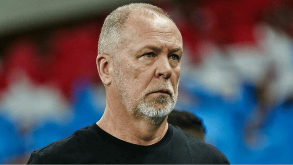 Mano Menezes - PEROU