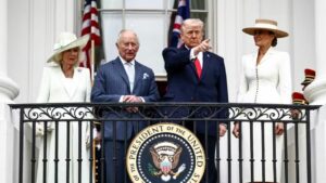 ROI CHARLES - DONALD TRUMP