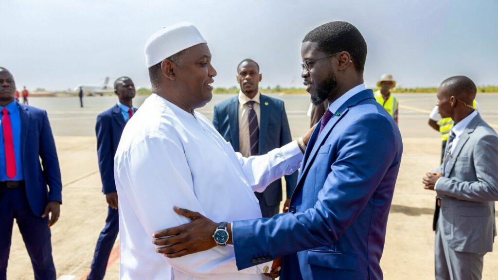 ADAMA BARROW - BASSIROU DIOMAYE FAYE