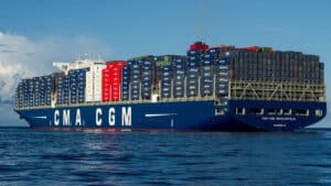 CMA CGM Navire Conteneurs