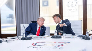 DONALD TRUMP - EMMANUEL MACRON -G7 FRANCE